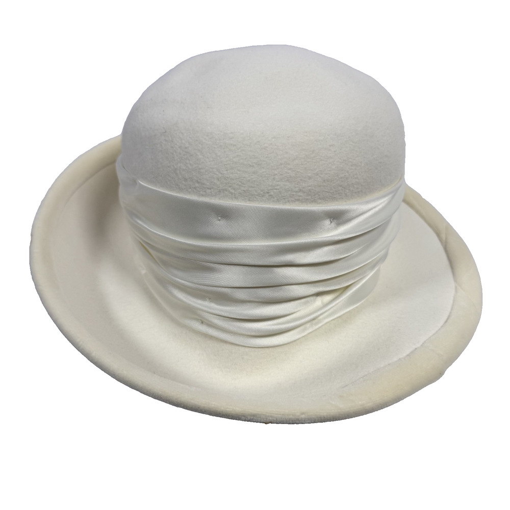 Vintage Bowler Hat Lord & Taylor Made In USA Rose Velvet Lining Cream Felt Wool